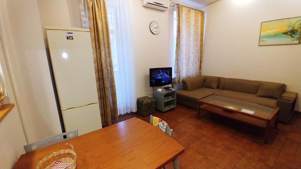 Апартаменты One bedroom 5a Baseina str Centre of Kiev - 2038 Киев-49